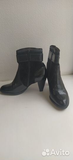 Ботинки женские