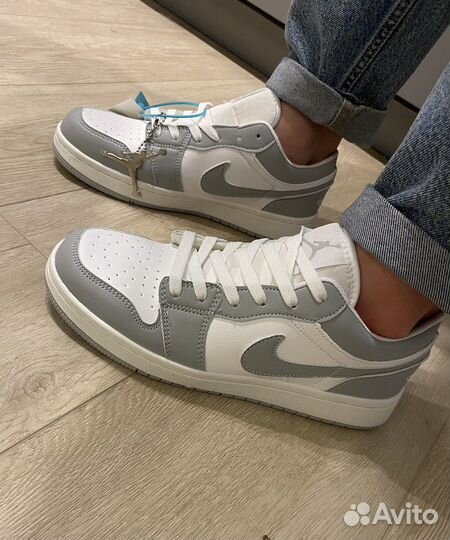 Кроссовки Nike air jordan 1