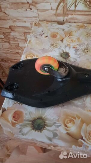 Двухколесный скейтборд