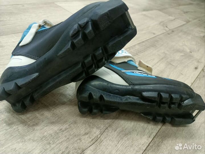 Лыжные ботинки trek