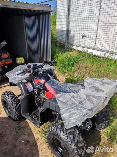 Квадроцикл 200куб новый на гарантии