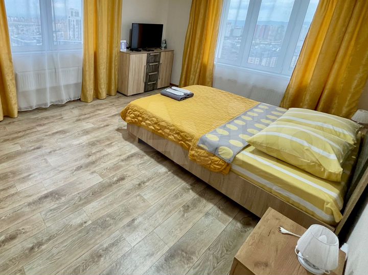 2-к. квартира, 55 м², 17/25 эт.