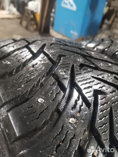 Nokian Tyres Hakkapeliitta 8 225/55 R18 102T