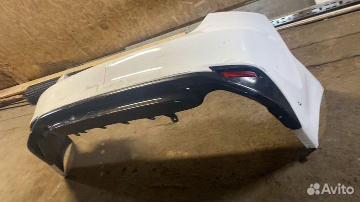 Бампер задний Toyota Camry V70