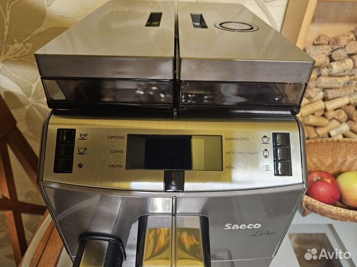 Кофемашина Saeco Lirika One touch cappuccino