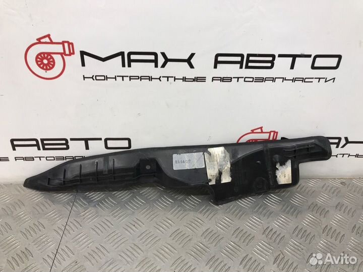 Б/У пыльник крыла передний левый Skoda Fabia 542