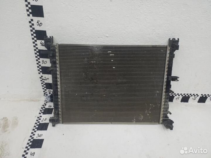 Радиатор охлаждения двигателя Renault Kaptur АКПП