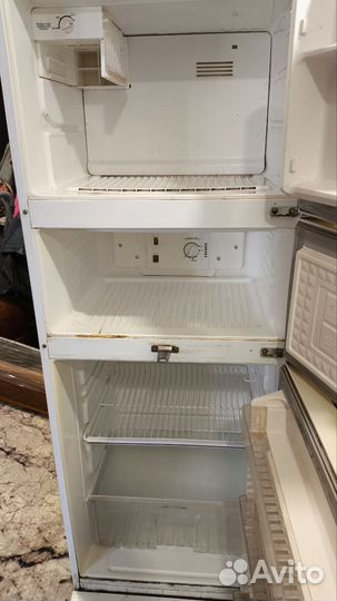 Холодильник Westpoint