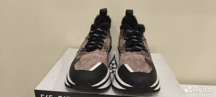 Кроссовки зимние женские 38р fabi