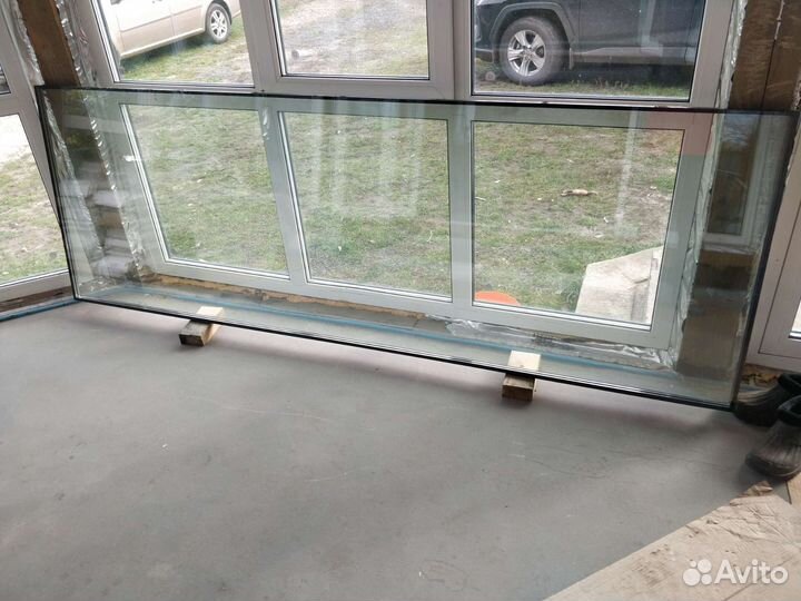 Окно пластиковое 960х2630 глухое панорамное