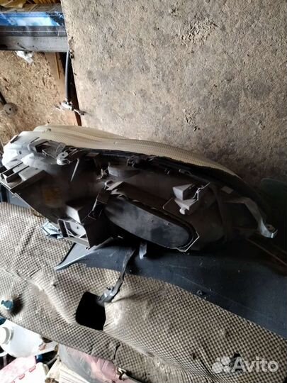 Фара левая Mercedes s 220