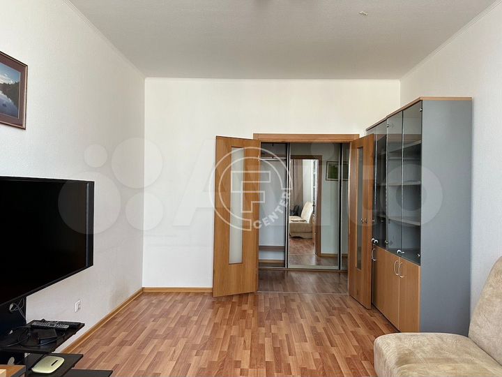 1-к. квартира, 40 м², 15/25 эт.