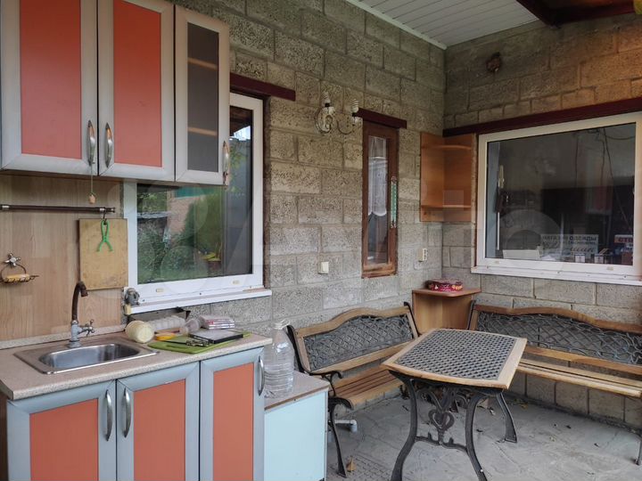 Дом 109 м² на участке 4 сот.