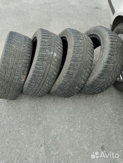 Kumho I'Zen KW22 205/55 R16