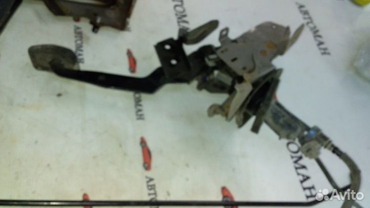 Педали Mazda 3 (BL) 2009-2013