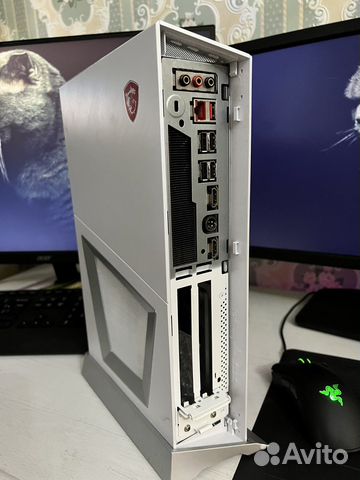 Корпус с блоком питания MSI