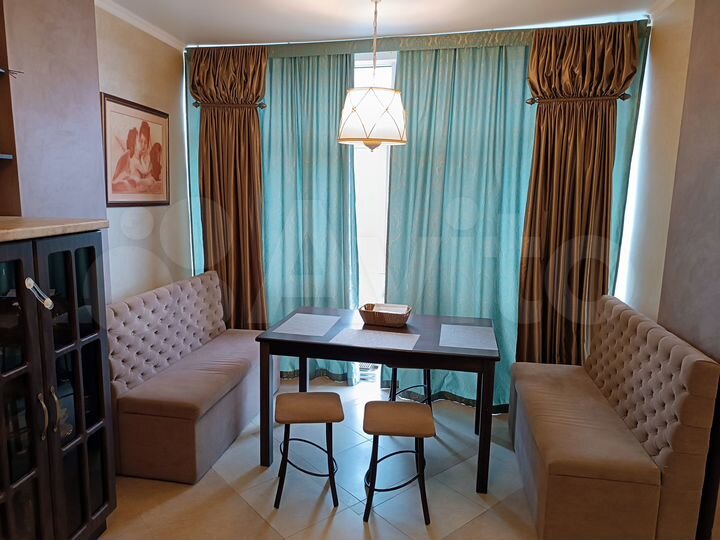 2-к. квартира, 67 м², 3/14 эт.