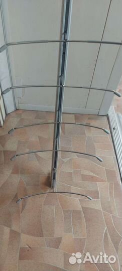 Стойка для очков настенный