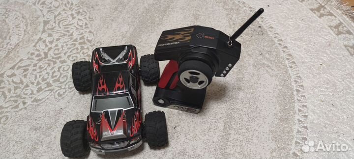 Машина на радиоуправлении внедорожник 4 wd 1:18