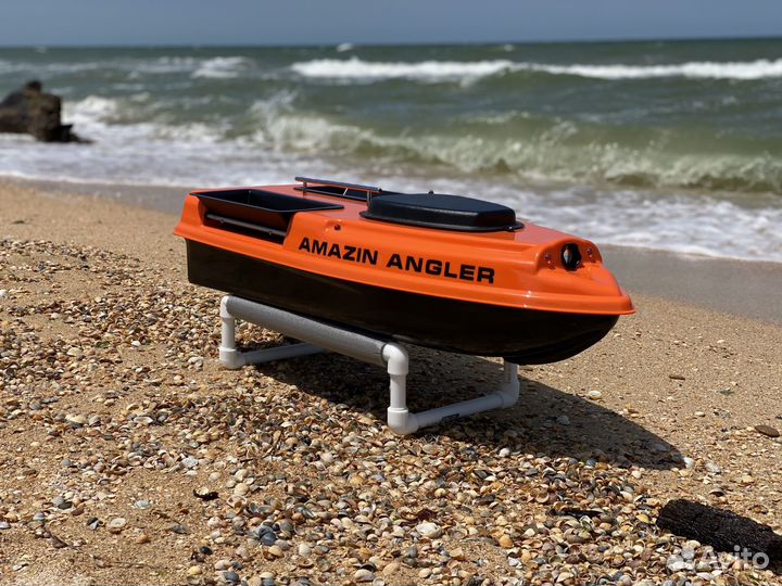 Прикормочный кораблик Amazin Angler Ручная сборка
