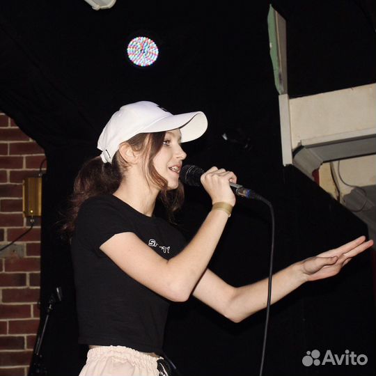 Репетитор по вокалу