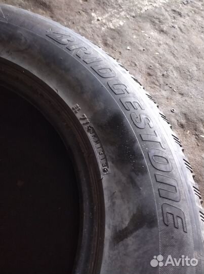 Bridgestone Blizzak Spike-01 265/65 R17