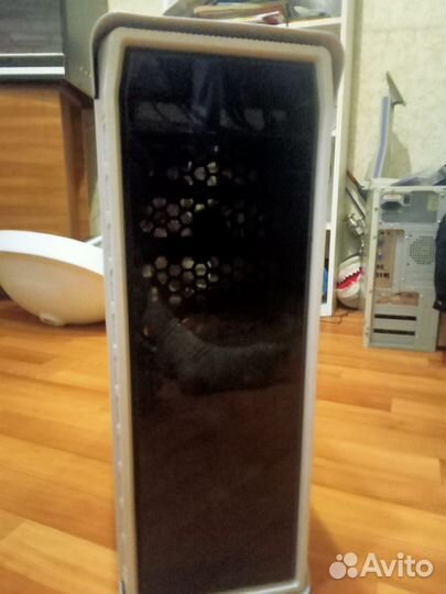 Белый корпус gamemax