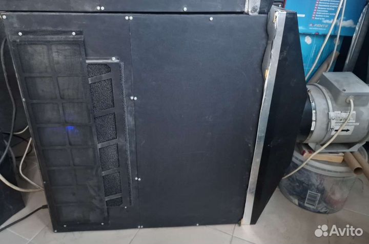 Корпус с разделением потоков