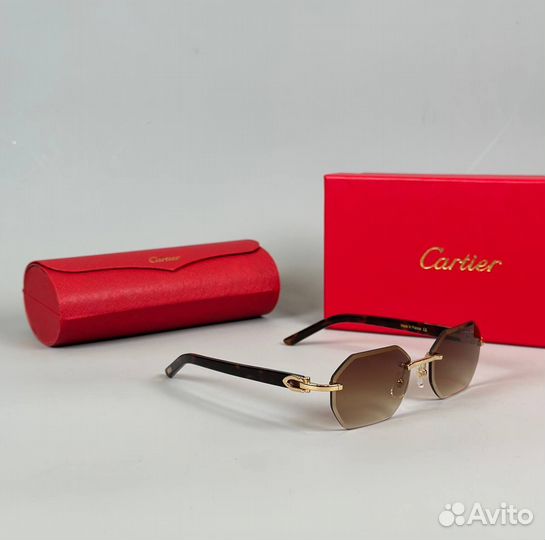 Солнцезащитные очки cartier