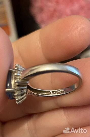 Серебряное кольцо