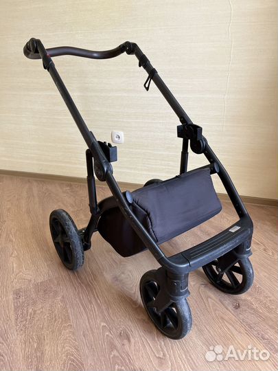 Детская коляска Roan Bass Next (3 в 1)