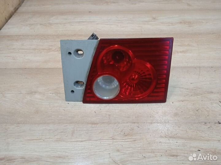 Фонарь задний внутренний правый задний правый