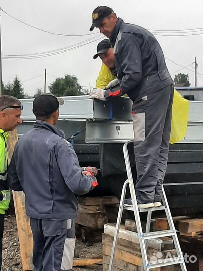 Катер тетрамаран, платформа для хаусбота