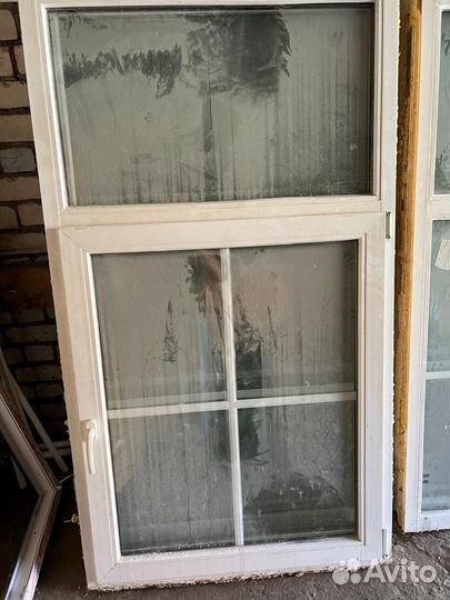 Окна пластиковые б/у