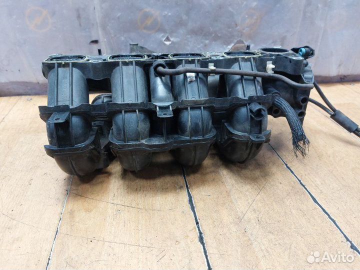 Коллектор впускной Ford Focus 2 qqdb 2007