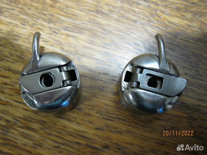 Колпачки шпульный,левый и правый,челноки