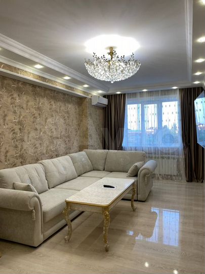 2-к. квартира, 70 м², 3/9 эт.