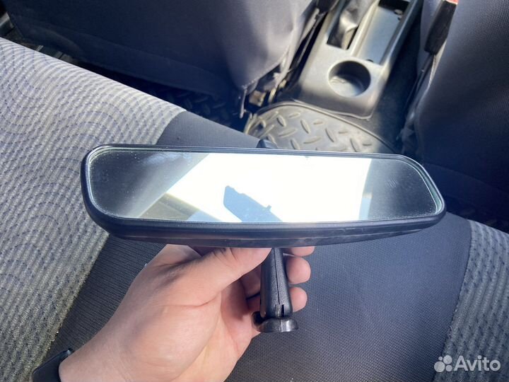 Салонное зеркало заднего вида на Daewoo Nexia n150