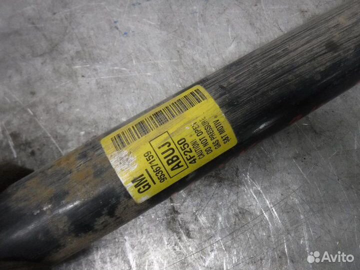 Амортизатор задний правый Opel Mokka F18D4 2014