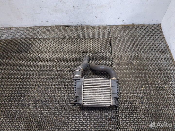 Радиатор интеркулера Nissan Juke, 2011