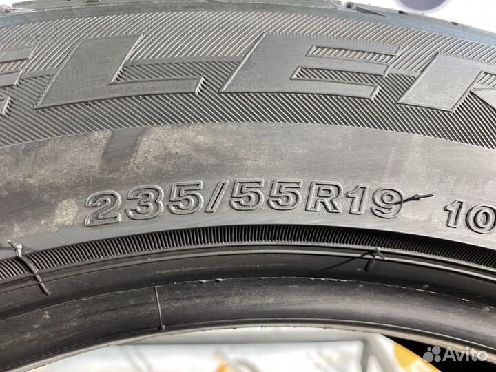 Bridgestone Dueler H/P Sport 235/55 R19 107T