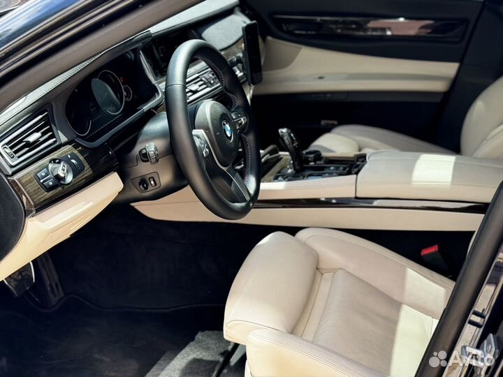 BMW 7 серия 3.0 AT, 2014, 250 000 км