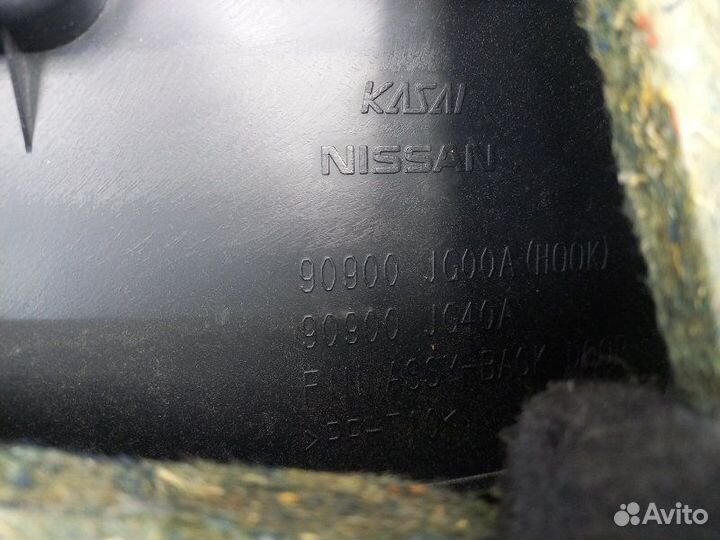 Обшивка крышки багажника Nissan X-Trail T31 2.0