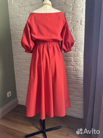 Платье 42 р-р новое