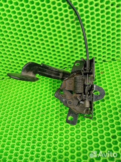 Замок капота Hyundai Solaris