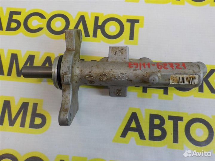 Цилиндр тормозной главный Toyota Corolla (E120) 2