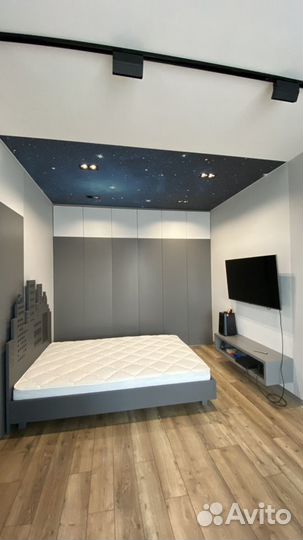 Кровать детская.Ночной город