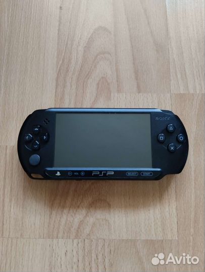 PSP Прошитая + 20 игр