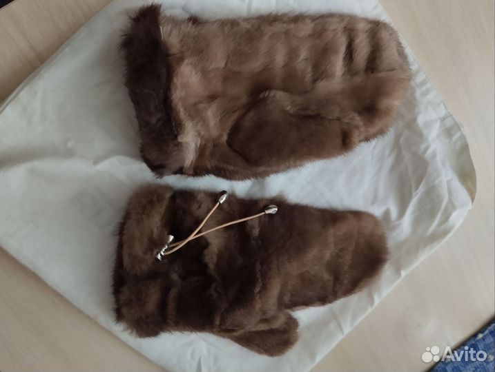Варежки норковую женские