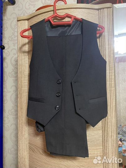 Школьные брюки, жилетка Silver spoon